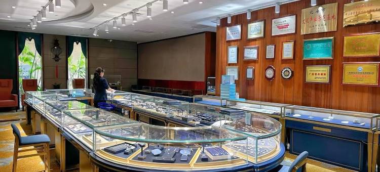 北海南珠宫酒店(高铁站北部湾广场店)图片