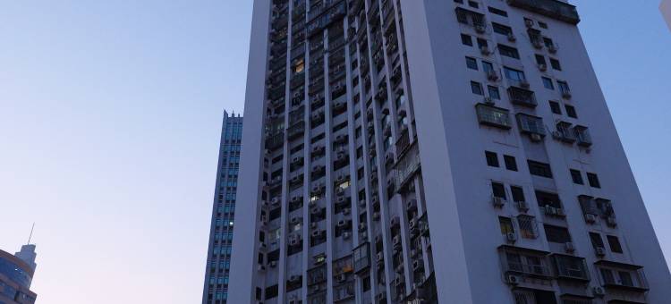 华晟美电竞酒店(厦门火车站万象城店)图片