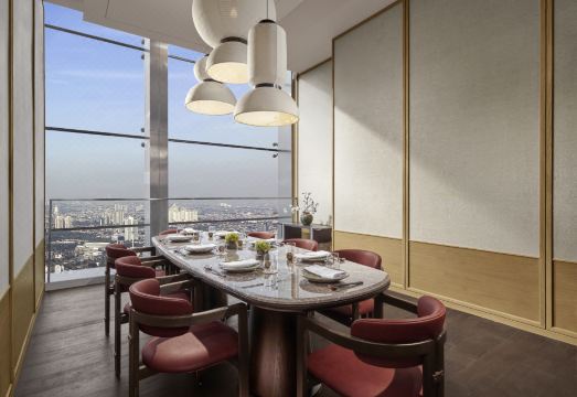 Pan Pacific JakartaHotel Overview