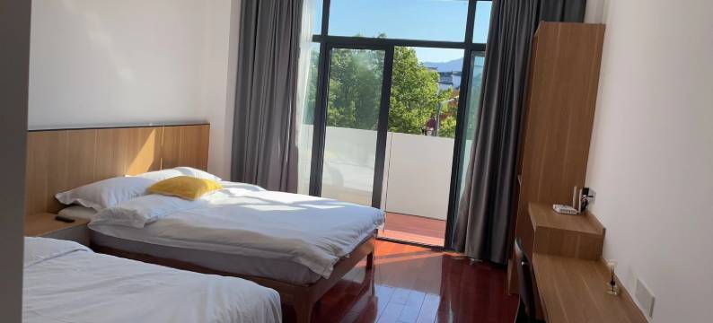 望华民宿(九华山游客服务中心店)图片