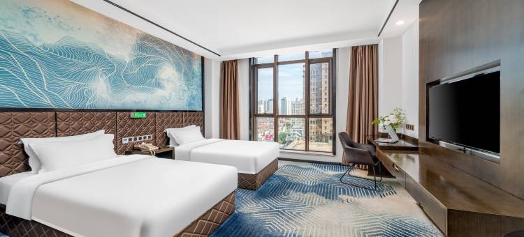 格林豪泰(泰州姜堰人民中路东方不夜城步行街店)图片