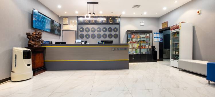 7天优品(郑州紫荆山南路河南工程学院龙湖店)图片