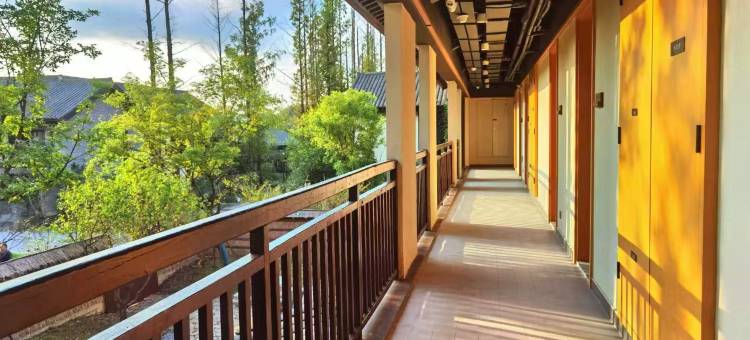 如院丨山林静逸丨观山modern庭院轻奢美宿(九华山风景区店)图片