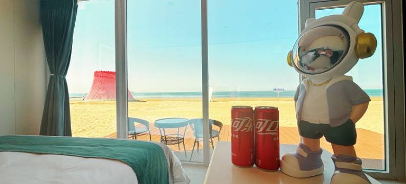 三梦季·又见海太空舱露营地图片