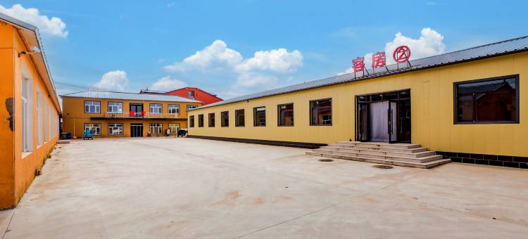 乌兰布统苏木君王府休闲度假村(乌兰布统草原景区店)图片