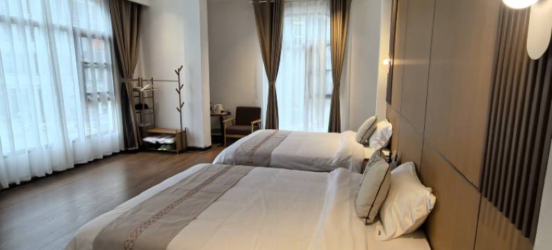 大新明仕木知语民宿图片