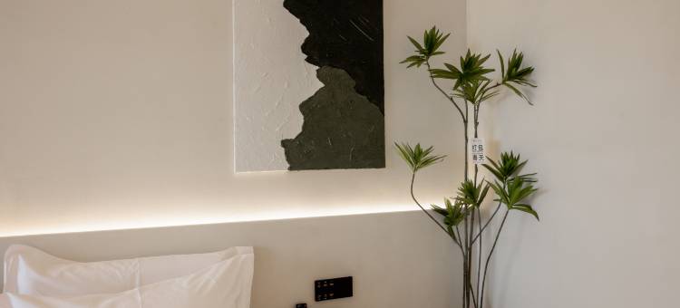 柒兮影宿酒店(六安三十铺金港城市广场店)图片