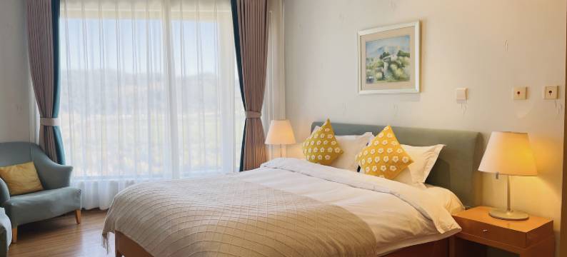 澄江抚仙湖澜海度假民宿(月亮湾湿地公园店)图片