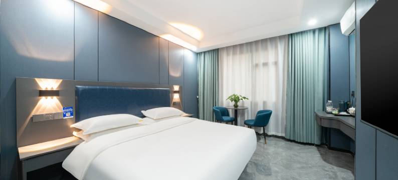 金博酒店(柳州高铁站五星商业街店)图片