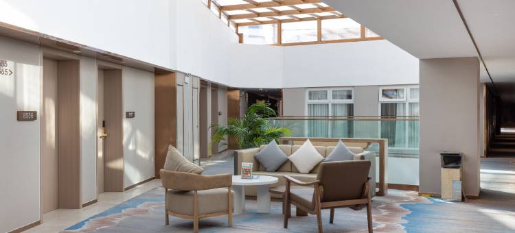 拉威国际酒店(布达拉宫店)图片