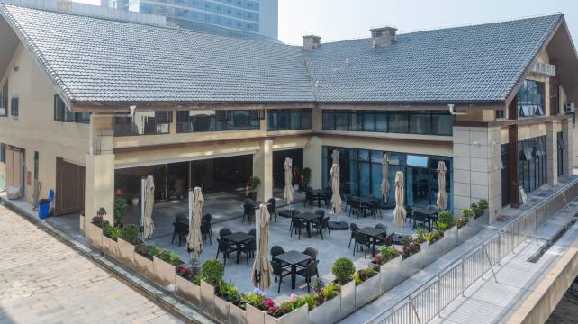 营山智尚云端酒店(万达广场店)图片