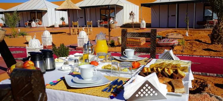 梅尔祖卡Young豪华露营地(Young Luxury Camp Merzouga)图片