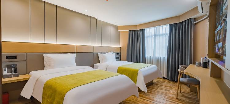 云季智能酒店(惠州华昌购物广场汇乐城店)图片