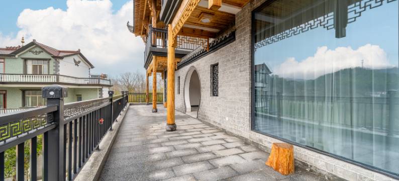 泾县老杨树·缘聚徽韵精品度假民宿(宇宙是个粮仓店)图片