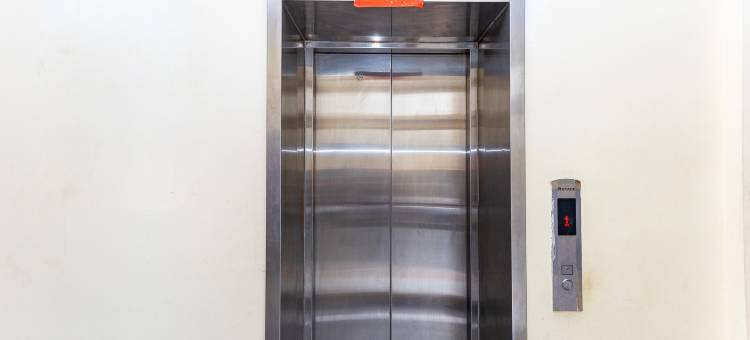 尚客优酒店(青岛栈桥火车站店)图片