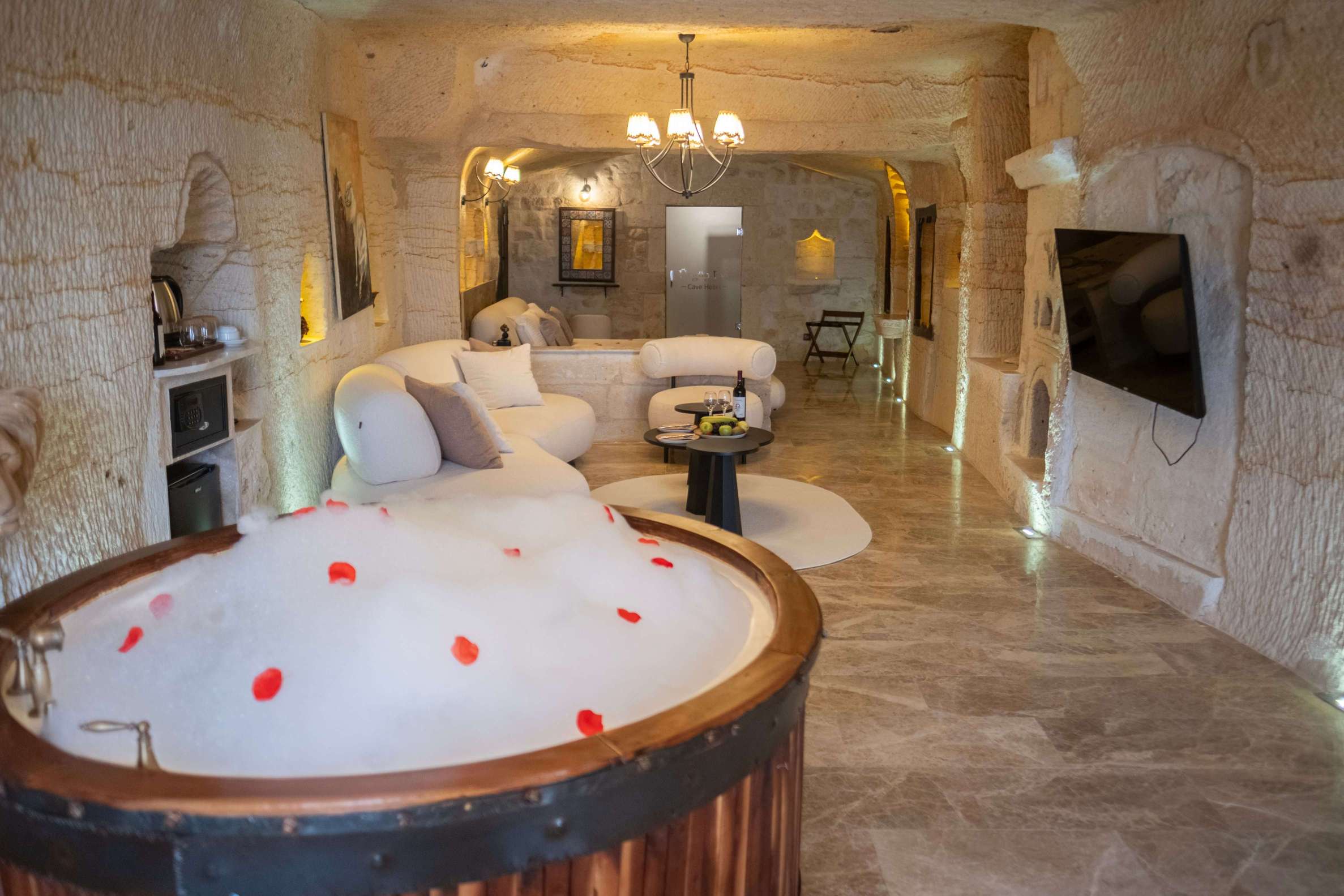 Urgup Evi Cave HotelOver view