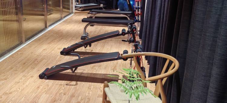 建国璞隐酒店(厦门火车站莲花路口地铁站店)图片