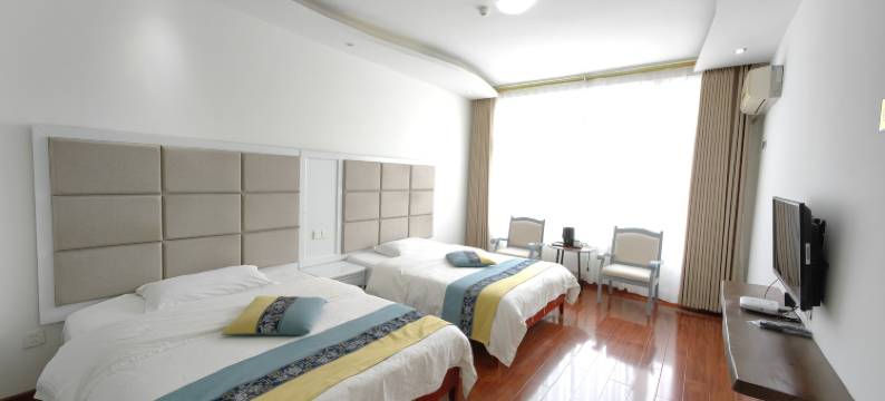 云栖麓间酒店(峨眉山旅游客运中心店)图片