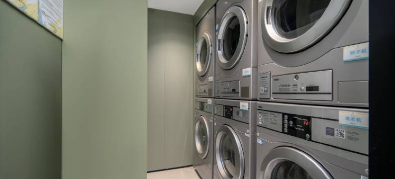 潮漫酒店(广州花都狮岭皮革城店)图片