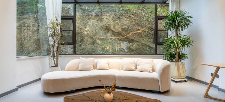 花筑·栾川观山月民宿(老君山中灵索道店)图片