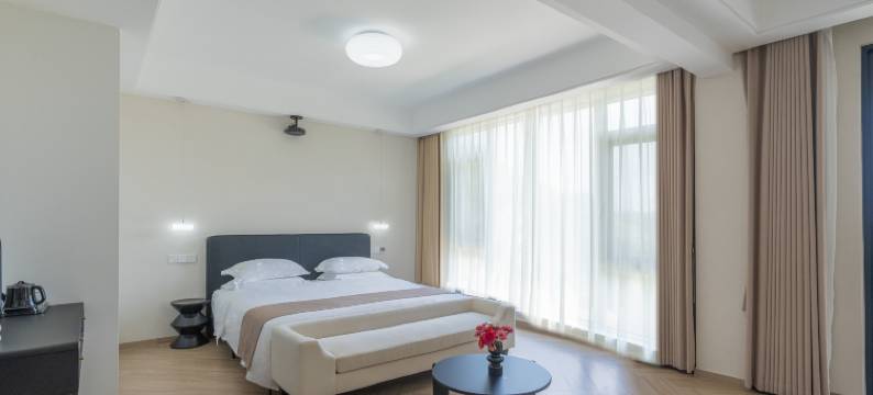 IN竹里.安吉麓鸣山町villa美宿(荣耀天空之城店)图片