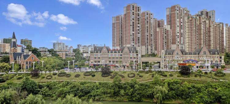 品悦酒店(贵州黔南科技学院店)图片