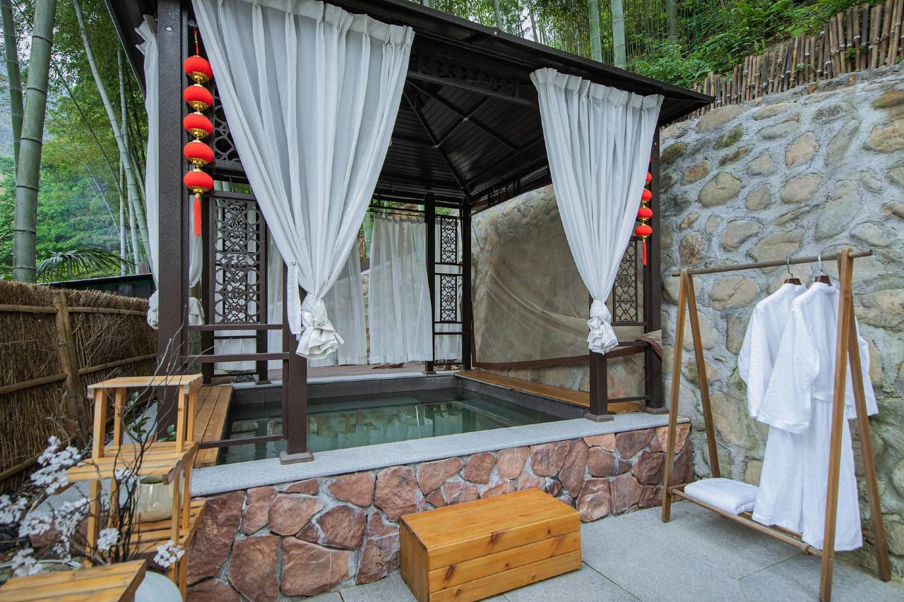 悠然谷汤泉度假酒店(安吉天目山漂流店)图片