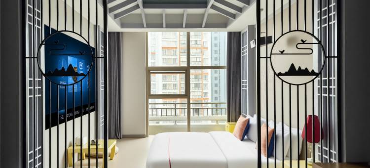 惠水天鹅高空智能酒店(县人民医院汽车站店)图片