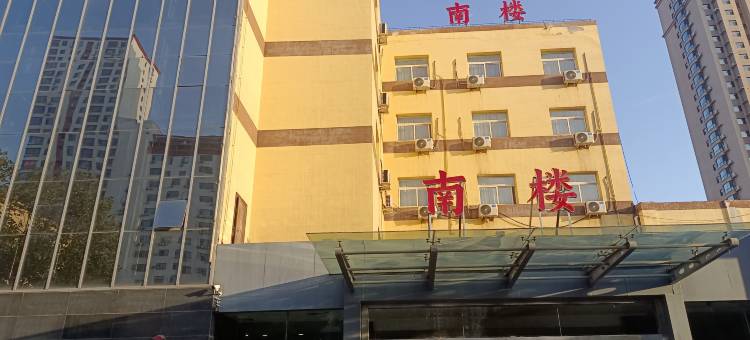 太原西山大厦(西铭路地铁站店)图片
