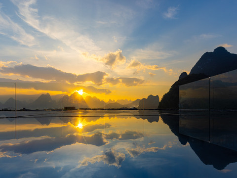 千峰里酒店(兴坪古镇20元背景风景区店)