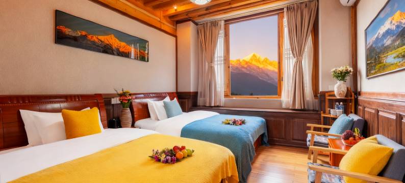 乡栖源Relax·览山独见雪山全景星宿图片