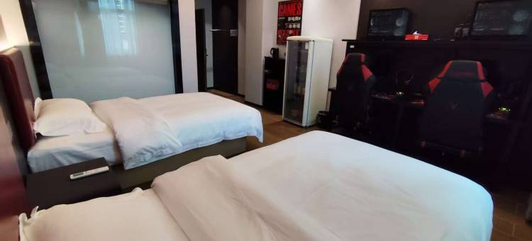 森林之巅电竞酒店图片