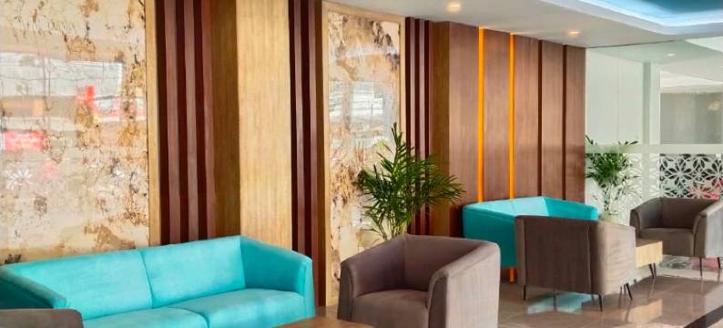 Front One Luxe酒店 梭罗(Front One Luxe Hotel Solo)图片