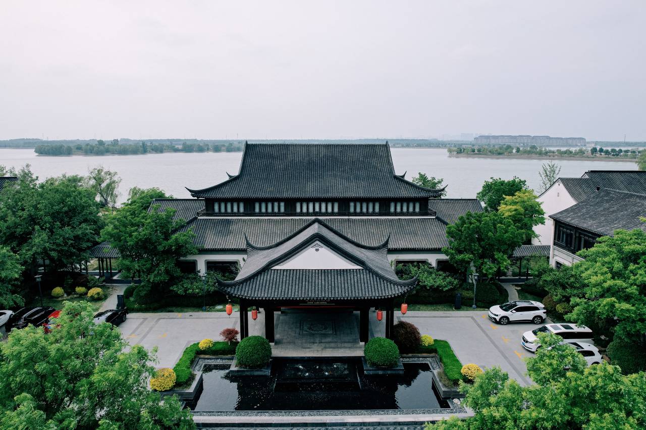 安德湖涵田酒店图片