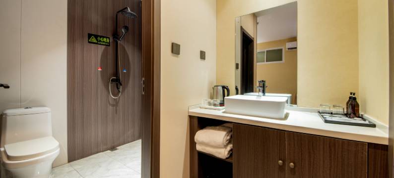 麓源酒店(胡家庙地铁站西京医院店)图片