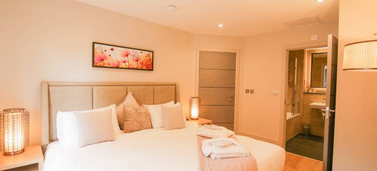 老荆棘庄园高尔夫乡村酒店(Old Thorns Hotel & Resort)图片