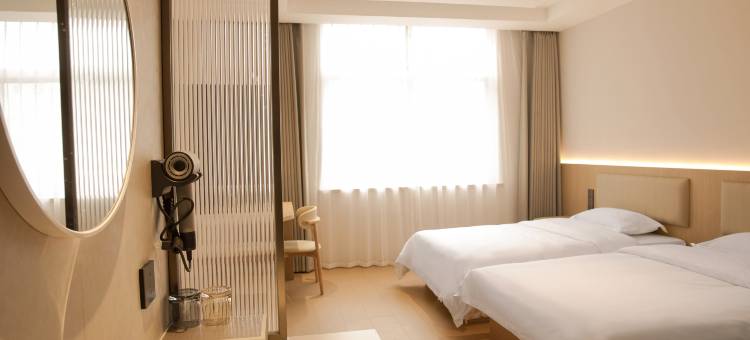 云栖智誉酒店(牛山公园店)图片