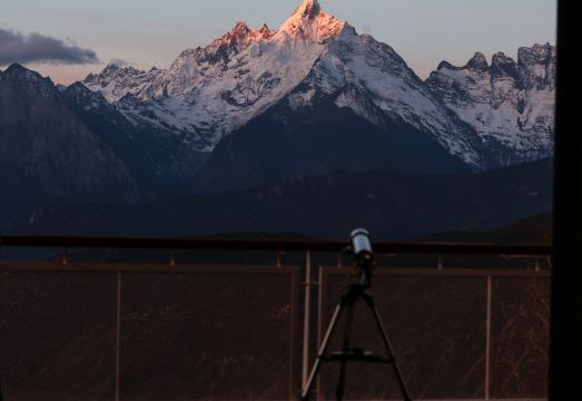 大乐之野（德钦梅里雪山店）外景图