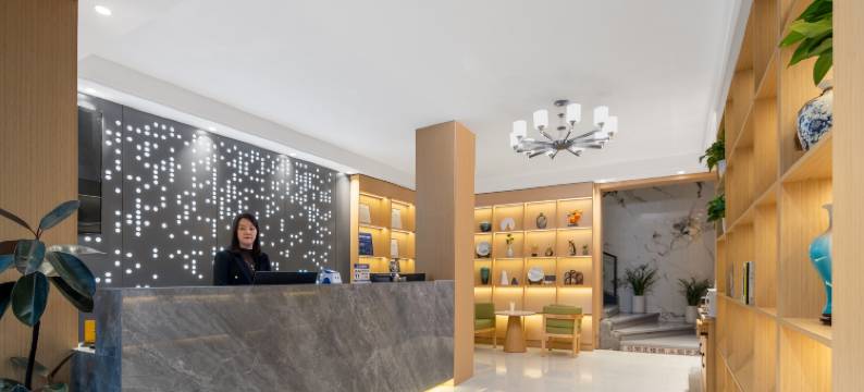 娅美酒店(新蔡喜盈门悦享城店)图片