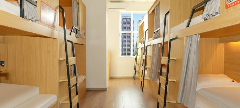 三只猫青年旅社(阿克苏小南街店)图片