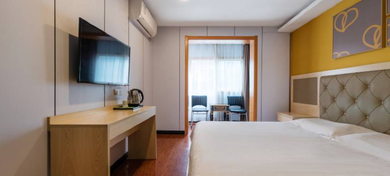 布丁严选酒店(西安凤城二路青少年中心地铁站店)图片