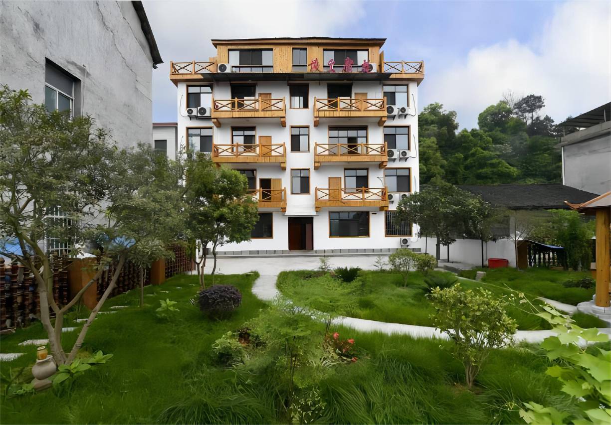 张家界楚庸客栈