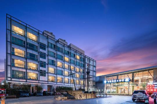 中航翔通遊艇會酒店(青島奧帆中心五四廣場店)