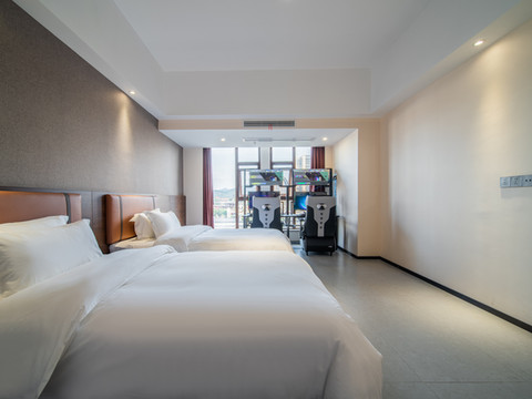 赣县悦行电竞酒店