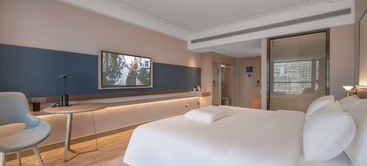 凯里亚德酒店(东方环岛公路店)图片