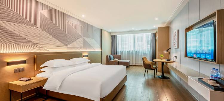 柏曼酒店(龙岩动车站中山路店)图片