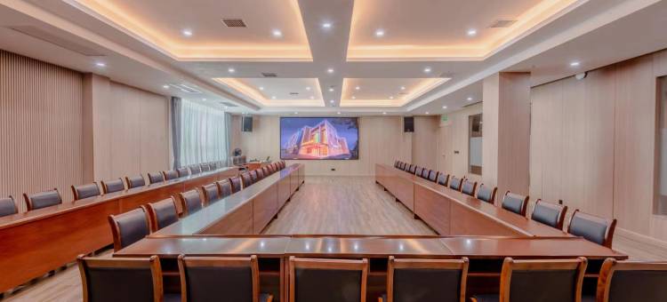 郴州高职院大酒店图片