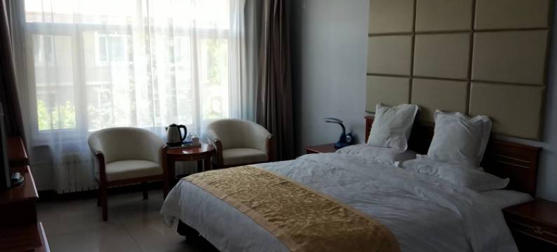 多伦龙泽苑宾馆图片