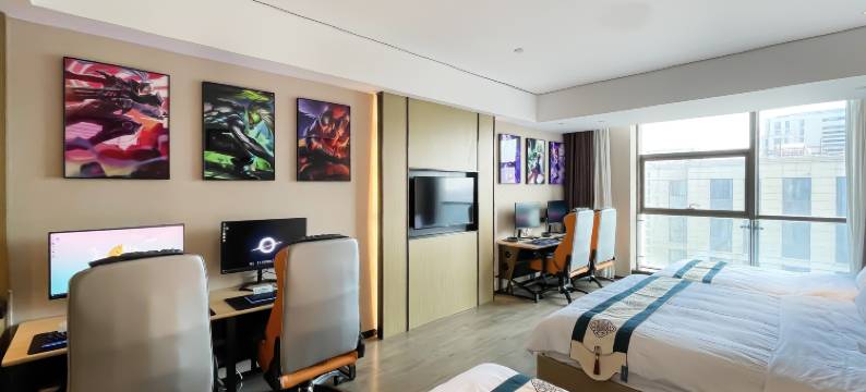 途游万象电竞酒店(青岛即墨古城宝龙广场店)图片