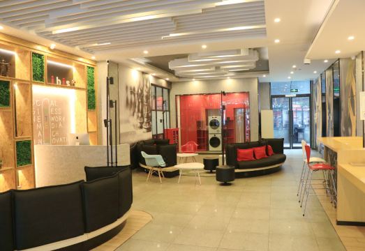 Ibis Hotel (Chengdu Pengzhou Wangyuli Branch) Hotel Overview